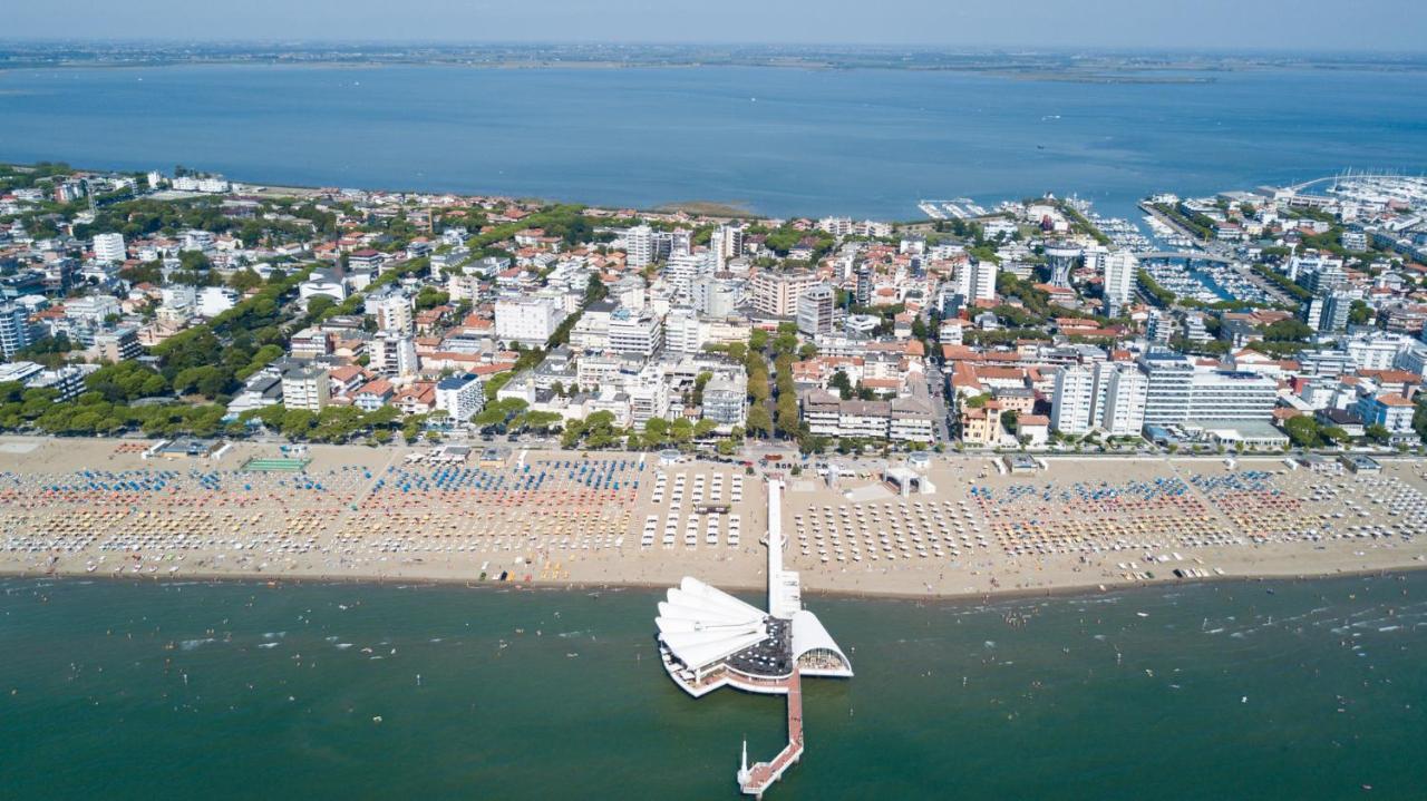 Villaggio Laura Lignano Sabbiadoro Exterior foto